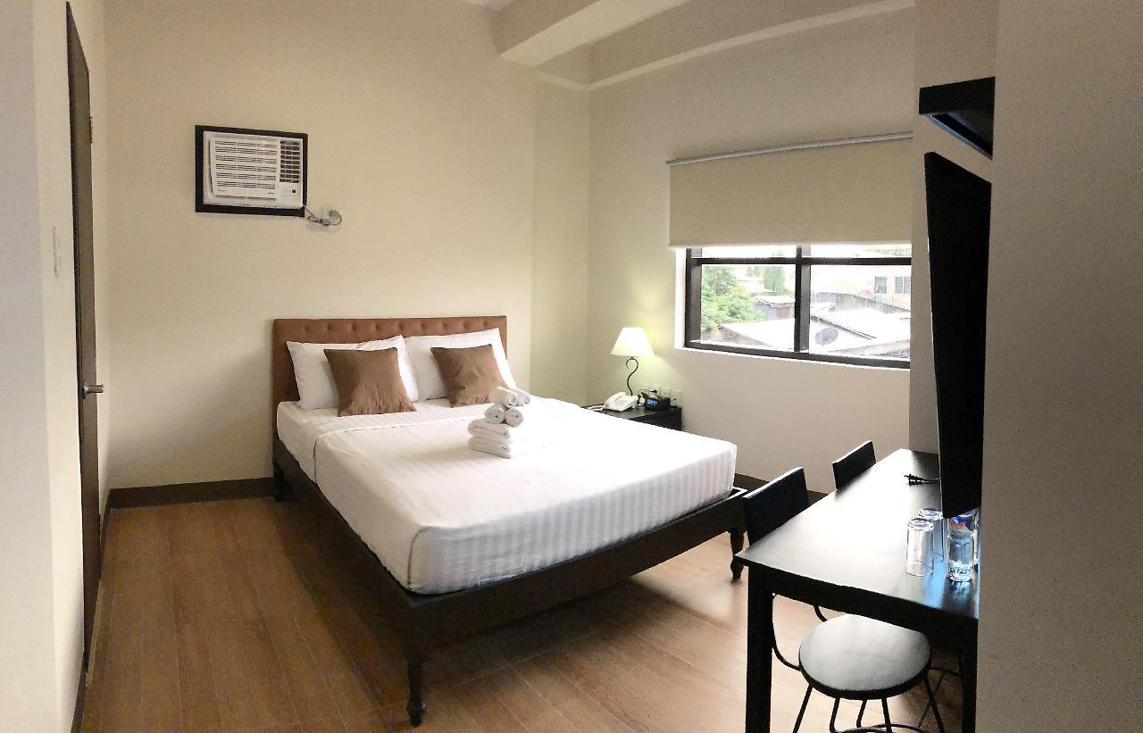 Achievers Airport Hotel Pasay Exterior photo