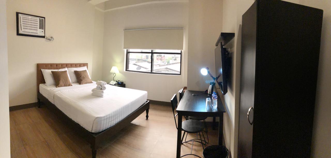 Achievers Airport Hotel Pasay Exterior photo